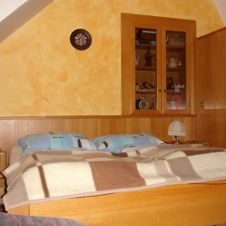 公寓 Janschitz Gundersheim